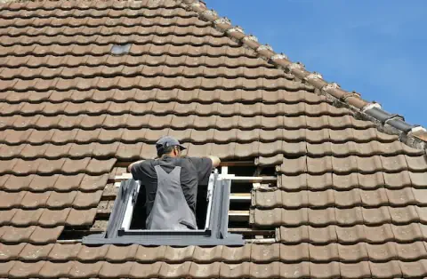 Pose de velux - Saint-Boil